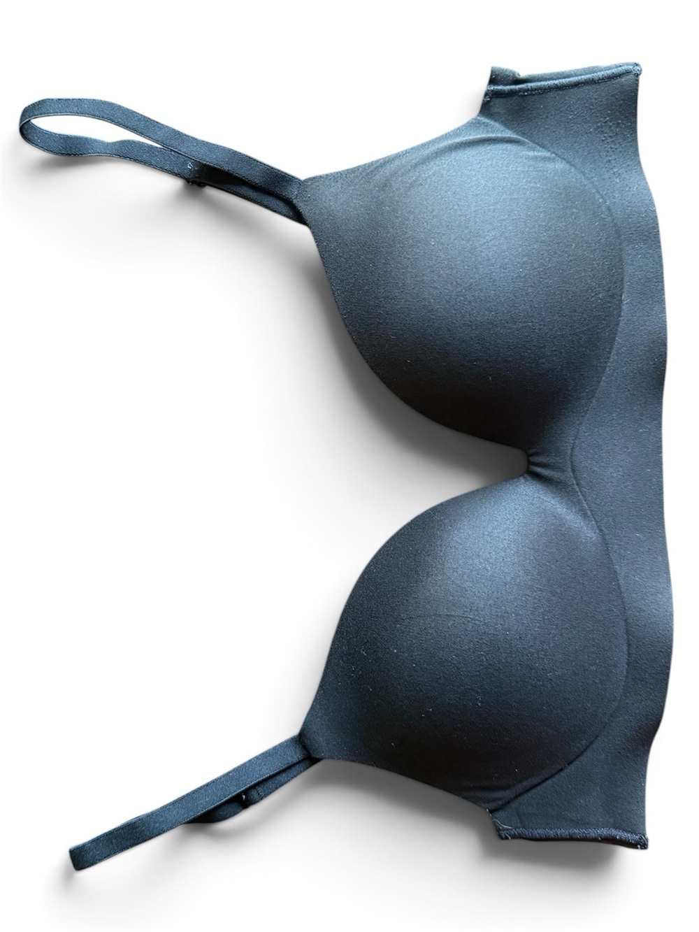 Victoria’s Secret 32A Black Incredible Wireless Convertible Bra